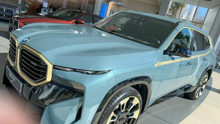 BMW XM exhibición exclusiva BMW Bertolín Valencia