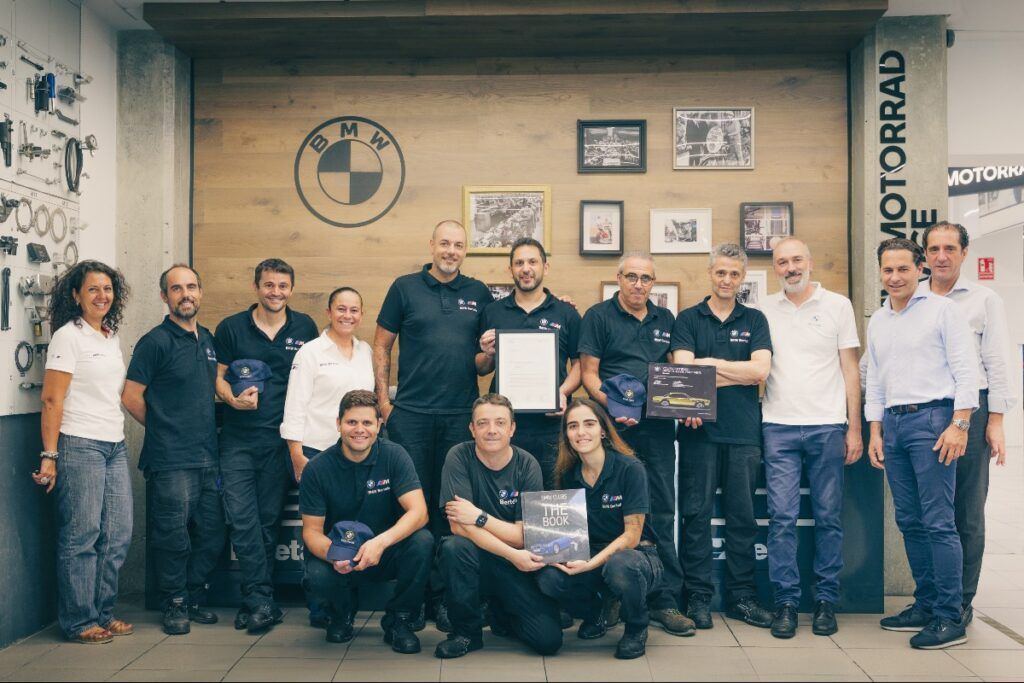 Bertolín recibe la certificación como BMW Classic Partner en Valencia España