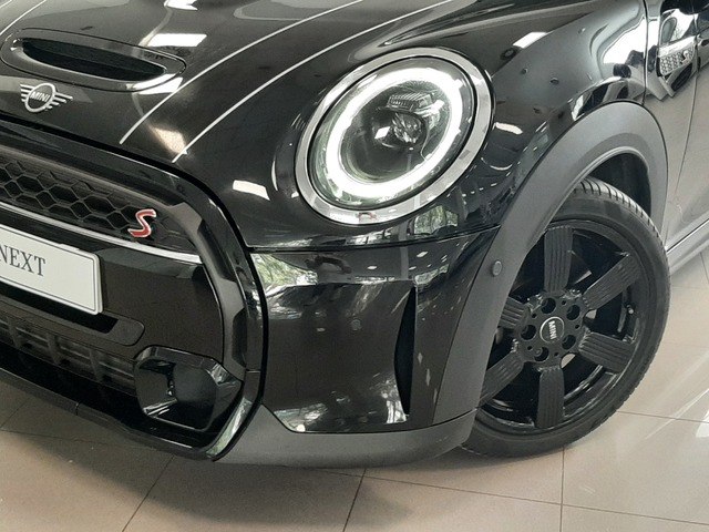 a133e6bff6.jpg