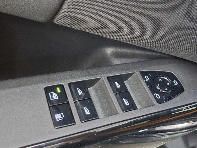 0300e3b403.jpg