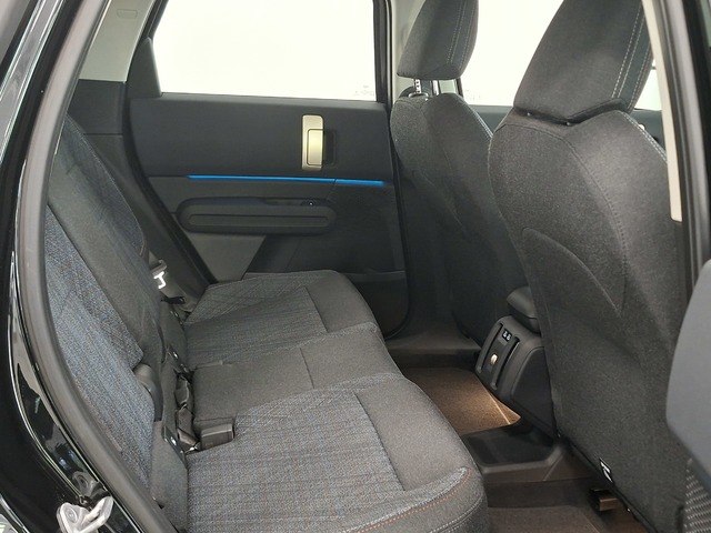 932b716e51.jpg
