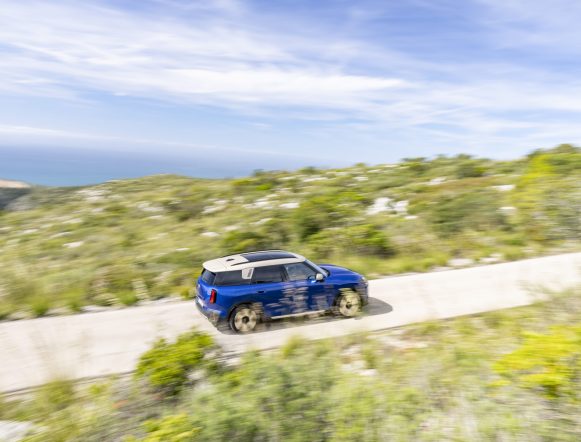 countryman-ele-foto-2