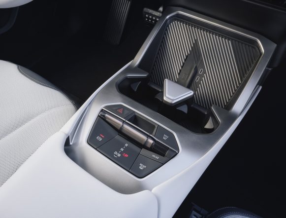 BMW iX3 disponible en Bertolín, concesionario oficial BMW en Valencia