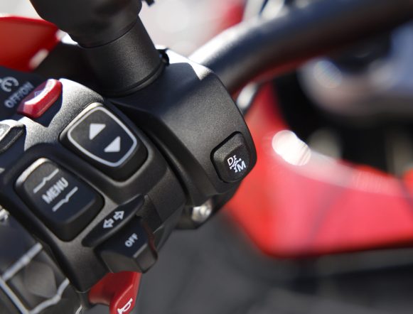 r-1300-gs-adventure-foto-2