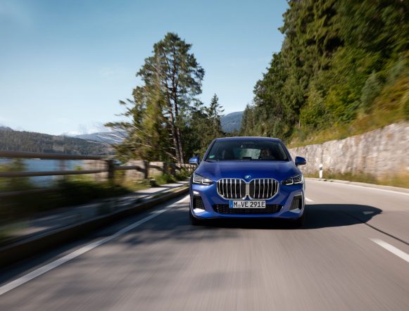 serie-2-active-tourer-foto-6