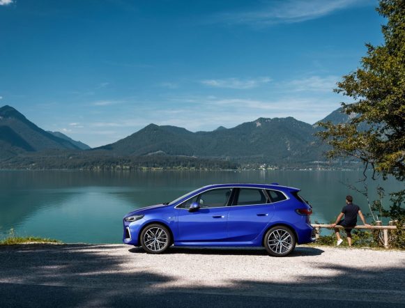 serie-2-active-tourer-foto-8