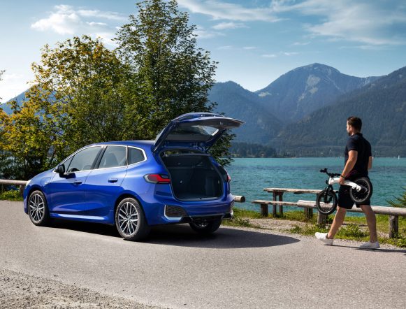 serie-2-active-tourer-foto-9