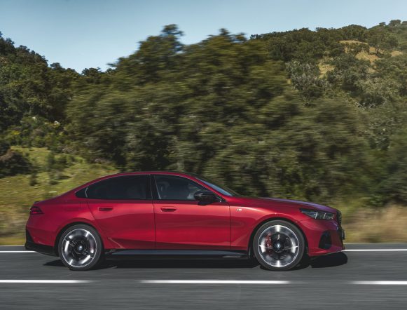 serie-5-berlina-foto-2